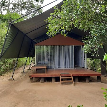 Отель Yala Leopard Mobile Camp Экстерьер фото